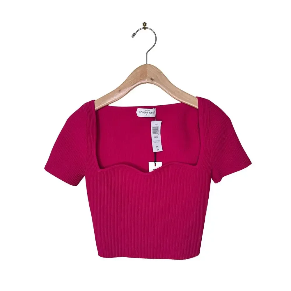 ARITZIA Babaton Sculpt Knit Sweetheart Neck Ribbed Cropped Sweater Pink Small